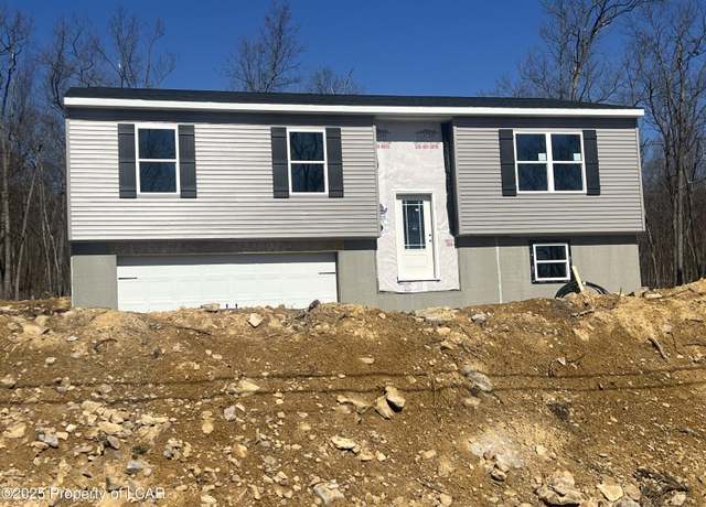 Property at 431 Cedar Dr, Drums, PA 18222, 3 beds, 2.5 baths