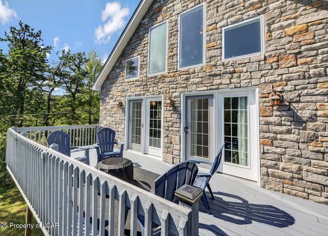 Property at 61 Adobe Way, Hazleton, PA 18202, 3 beds, 3 baths