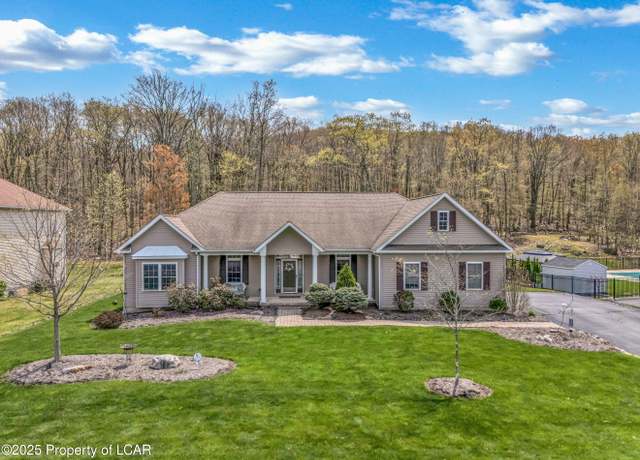 Property at 85 Greystone Dr, Mountain Top, PA 18707, 4 beds, 3.5 baths