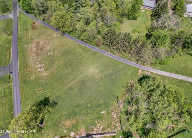 Property at Crescent Ledge Dr, Dallas, PA 18612