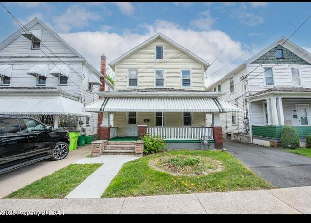Property at 125 Ann St, West Pittston, PA 18643, 3 beds, 2 baths
