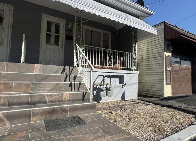 Property at 738 Manhattan Ct, Hazleton, PA 18201, 3 beds, 1 bath