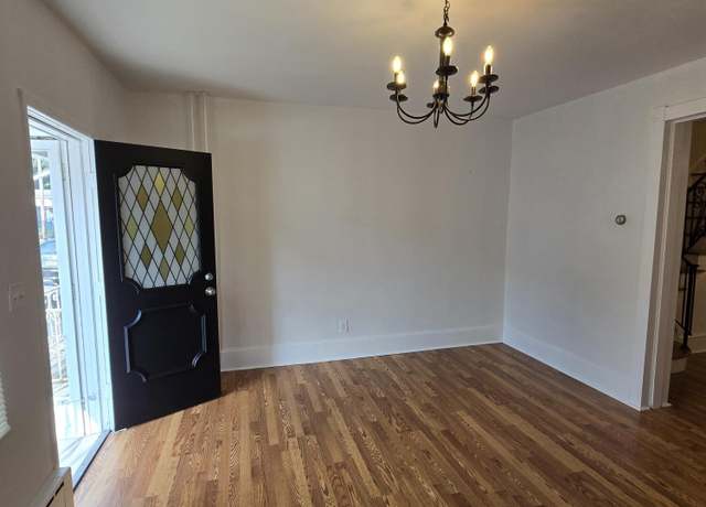 Property at 424 Lloyd St, Shenandoah, PA 17976, 4 beds, 1 bath