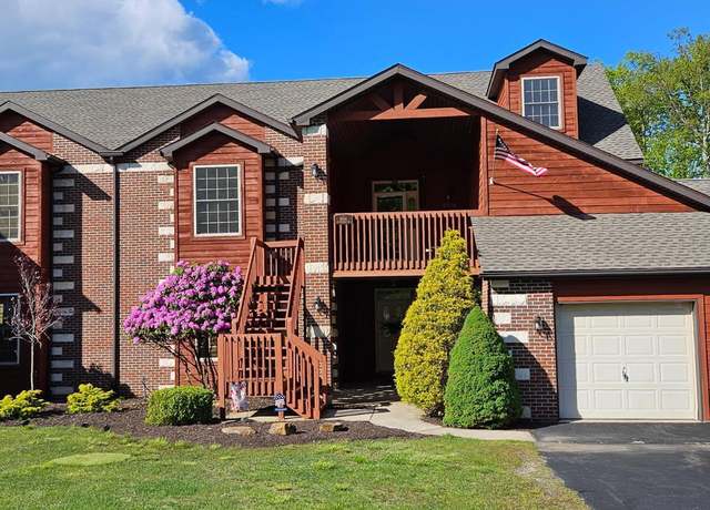 Property at 40 Sugarloaf Lane, Unit 1604 Ln, Hazleton, PA 18202, 3 beds, 3 baths