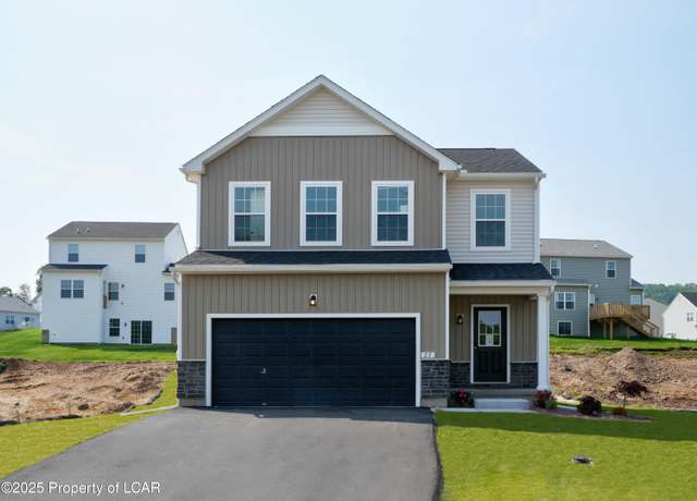 Property at 27 Olivia Way, Mountain Top, PA 18707, 3 beds, 2.5 baths