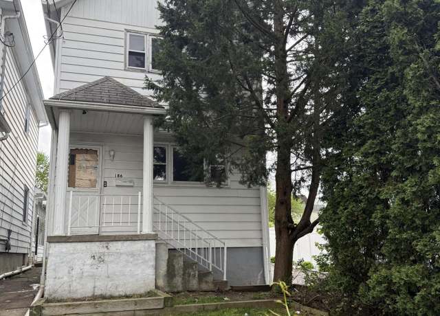 Property at 186 Hancock St, Wilkes-barre, PA 18702, 3 beds, 2 baths