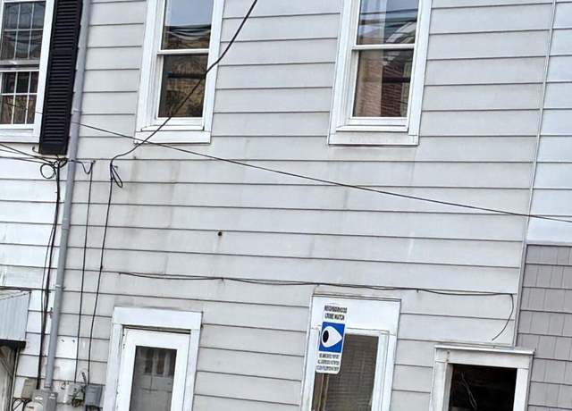 Property at 922 South St, Freeland, PA 18224, 2 beds, 1.5 baths