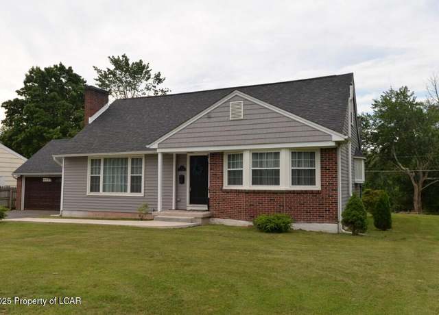 Property at 61 Spruce St, Mountain Top, PA 18707, 3 beds, 2 baths