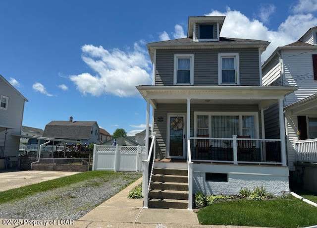 Property at 333 Lyndwood Ave, Hanover, PA 18706, 3 beds, 2 baths