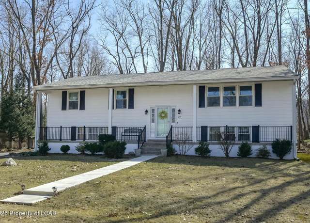 Property at 41 Edge Trl, Sugarloaf, PA 18249, 4 beds, 3 baths