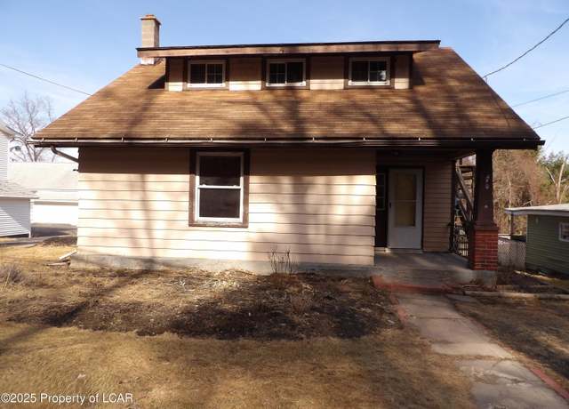 Property at 219 217 Idetown Rd, Dallas, PA 18612, 6 beds, 3 baths
