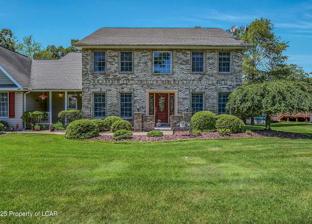 Property at 22 Greystone Dr, Mountain Top, PA 18707, 4 beds, 3.5 baths