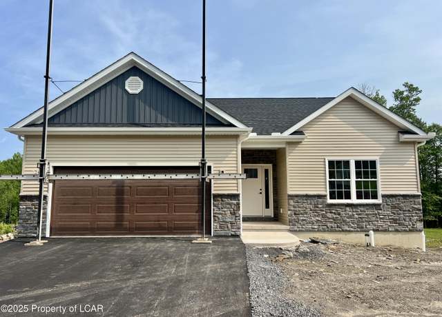 Property at 18 Sunset View Dr, Nanticoke, PA 18634, 3 beds, 2 baths