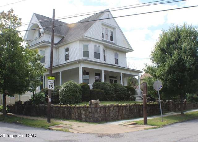 Property at 301 Webster Ave, Scranton, PA 18505, 8 beds, 2 baths