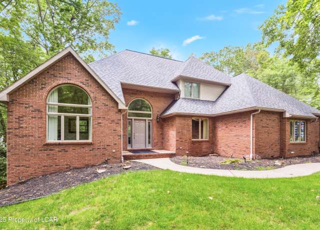Property at 42 Shady Tree Dr, Mountain Top, PA 18707, 4 beds, 3.5 baths