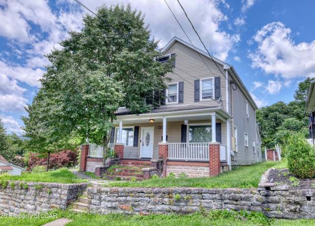 Property at 280 Poplar St, Larksville, PA 18651, 4 beds, 3 baths