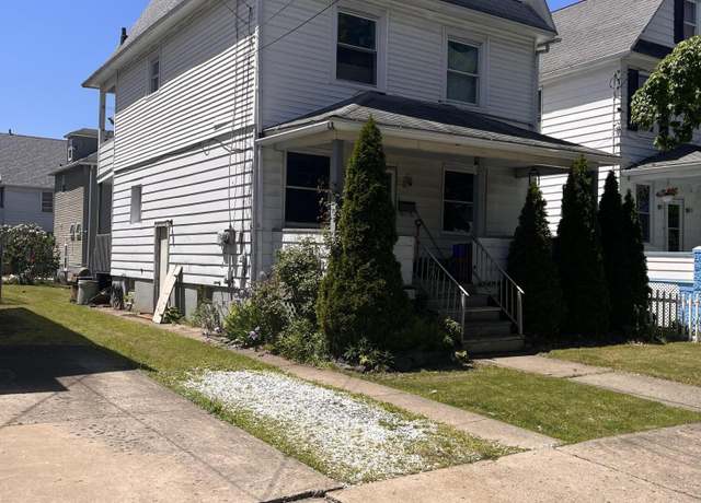 Property at 88 Price St, Kingston, PA 18704, 3 beds, 1.5 baths