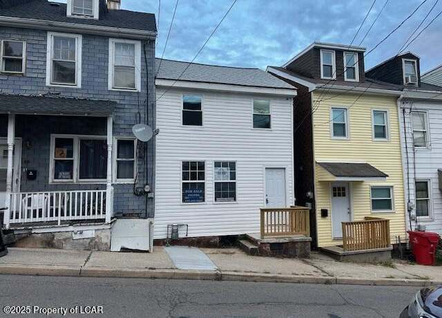 Property at 614 2nd St, Pottsville, PA 17901, 4 beds, 1 bath
