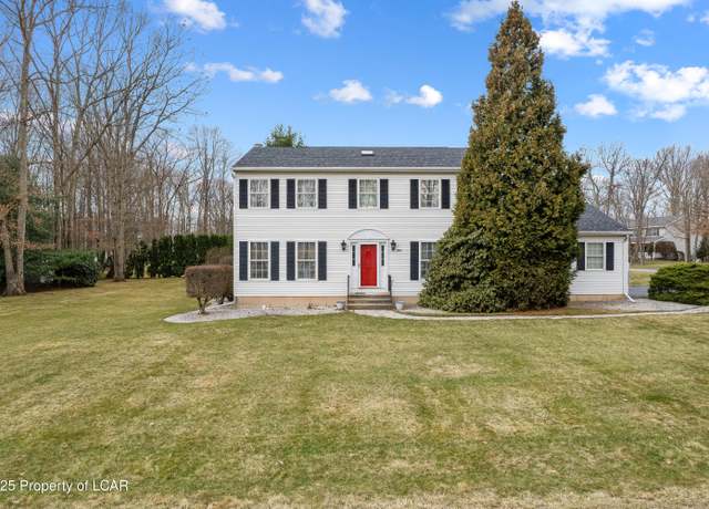 Property at 333 Goshen Ave, Hazle Twp, PA 18202, 4 beds, 2.5 baths