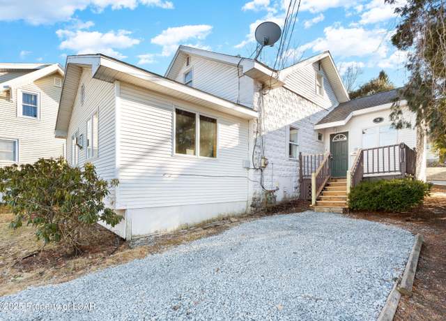 Property at 16 Center St, Shavertown, PA 18708, 2 beds, 1.5 baths