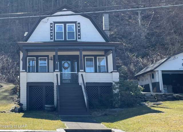 Property at 1956 State Route 92, Harding, PA 18643, 3 beds, 1 bath