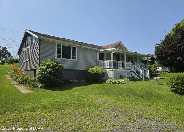 Property at 37 Morgan St, Nanticoke, PA 18634, 4 beds, 1.5 baths