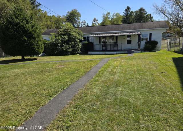 Property at 39 Market St, Sheppton, PA 18248, 2 beds, 1 bath