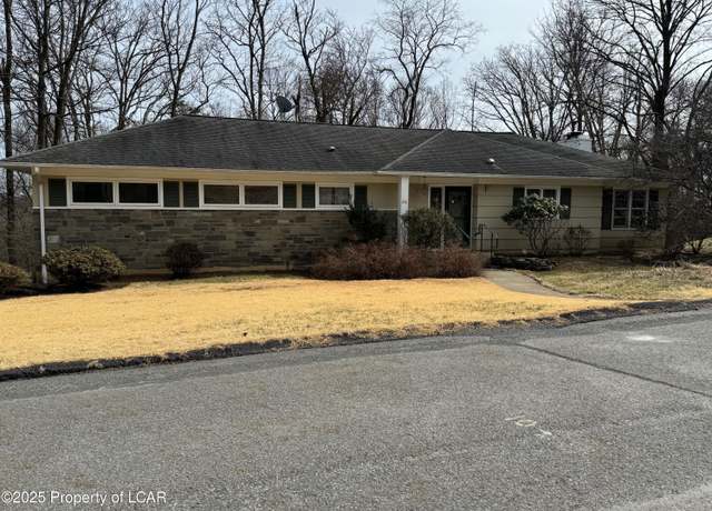 Property at 436 Valley View Dr, Dallas Township, PA 18612, 4 beds, 2.5 baths