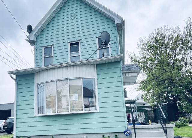 Property at 61 Wyoming St, Wilkes-barre, PA 18701, 3 beds, 1 bath