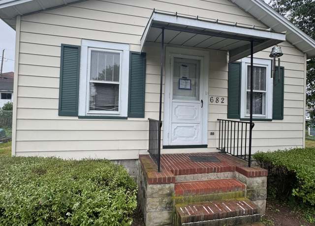 Property at 682 Krouse Ave, Williamsport, PA 17701, 2 beds, 1 bath