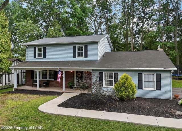 Property at 35 Edge Trl, Sugarloaf, PA 18249, 4 beds, 2.5 baths