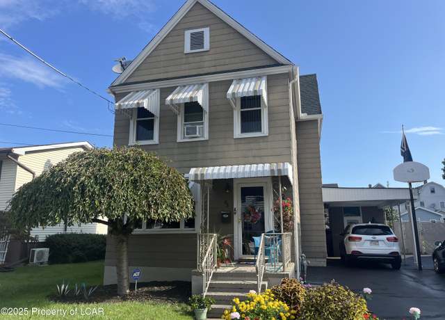 Property at 83 Amherst Ave, Wilkes-barre, PA 18702, 2 beds, 2.5 baths