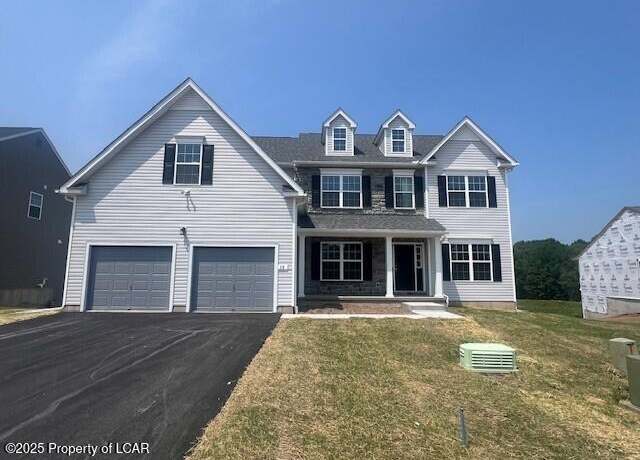 Property at 38 Olivia Way, Mountain Top, PA 18707, 4 beds, 3.5 baths