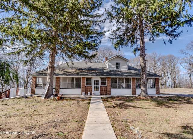 Property at 250 Parrish Rd, Laurel Run, PA 18706, 4 beds, 3.5 baths