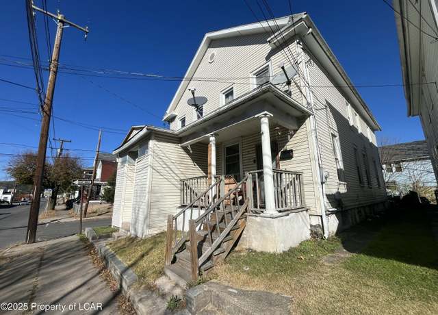 Property at 94 Oxford St, Wilkes-barre, PA 18706, 6 beds, 2 baths