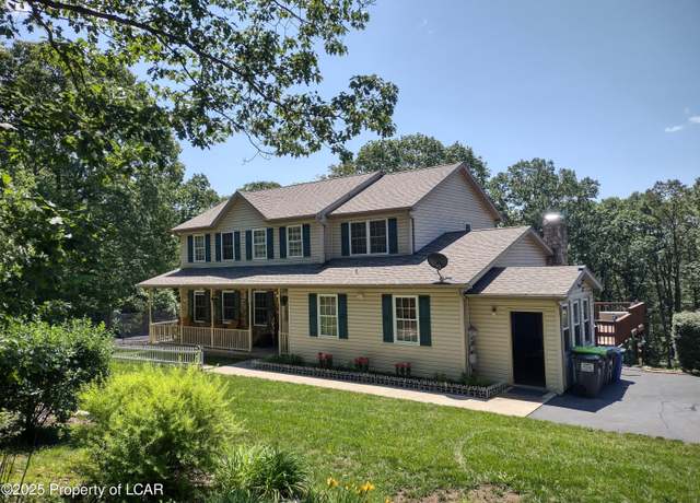 Property at 44 Conyngham Crest Dr, Sugarloaf, PA 18249, 4 beds, 4 baths