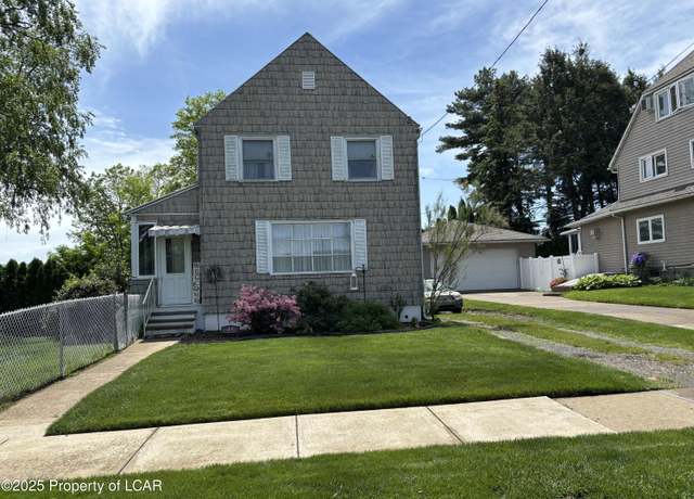 Property at 45 Cayuga Pl, Forty Fort, PA 18704, 3 beds, 1 bath