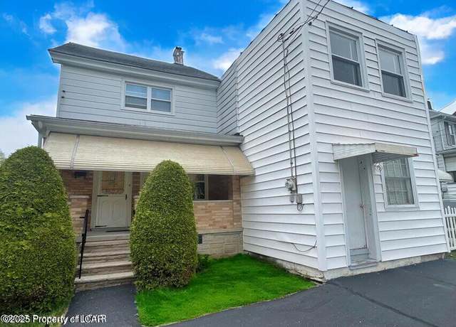 Property at 1009 Peace St, Hazleton, PA 18201, 3 beds, 1.5 baths