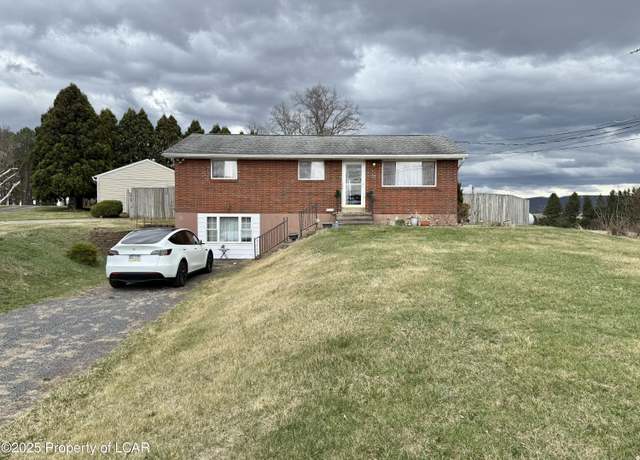 Property at 93 Browns Grove Rd, Drums, PA 18222, 3 beds, 2 baths