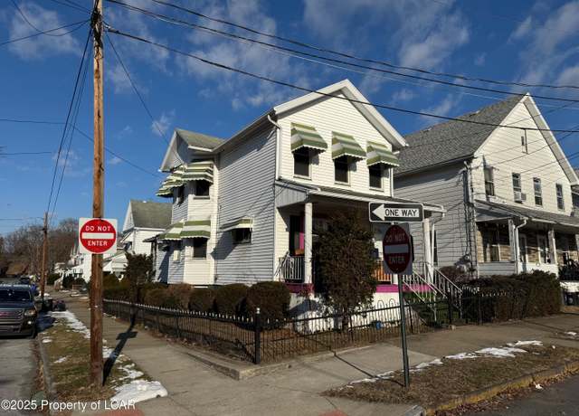Property at 526 Franklin St, Wilkes-barre, PA 18702, 3 beds, 1 bath