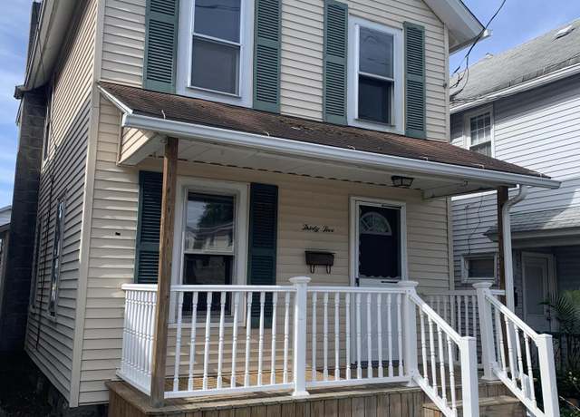 Property at 35 Stark St, Pittston, PA 18640, 3 beds, 1 bath
