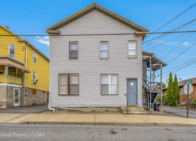 Property at 102 Cherry St, Plymouth, PA 18651, 6 beds, 4 baths