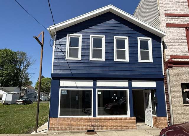 Property at 326 Centre St, Freeland, PA 18224, 2 beds, 2 baths