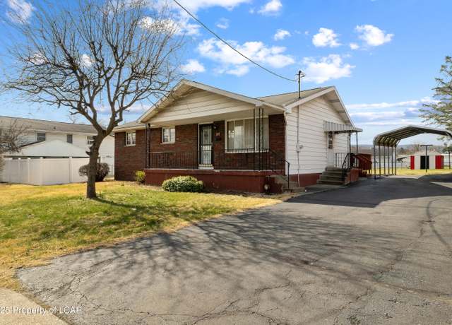 Property at 377 Stanton St, Wilkes-barre, PA 18702, 3 beds, 1.5 baths