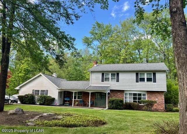 Property at 7 Walden Dr, Mountain Top, PA 18707, 4 beds, 1.5 baths