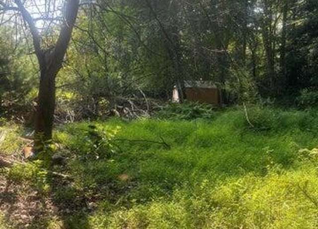 Property at 81 Rice St, Shavertown, PA 18708, 2 beds, 1 bath