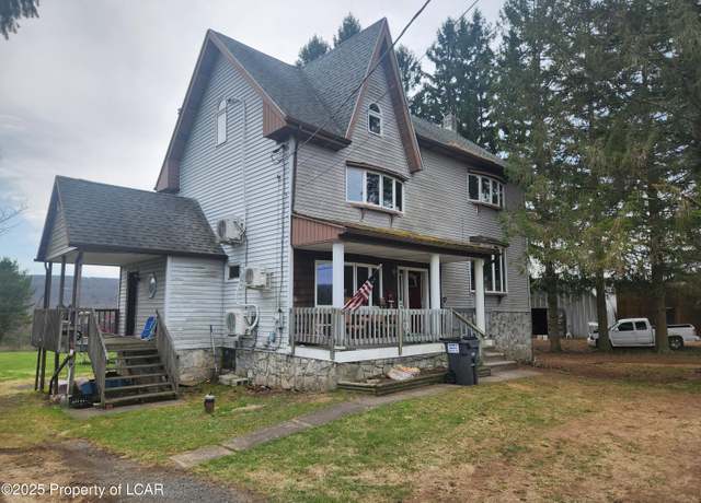 Property at 2240 Quakake Rd, Weatherly, PA 18255, 4 beds, 2 baths