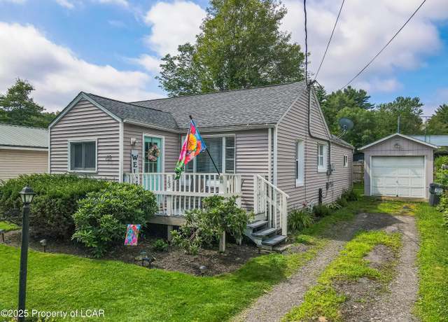 Property at 13 School St, Harveys Lake, PA 18618, 2 beds, 1 bath