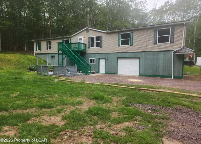 Property at 101 Holiday Dr, White Haven, PA 18661, 5 beds, 3 baths