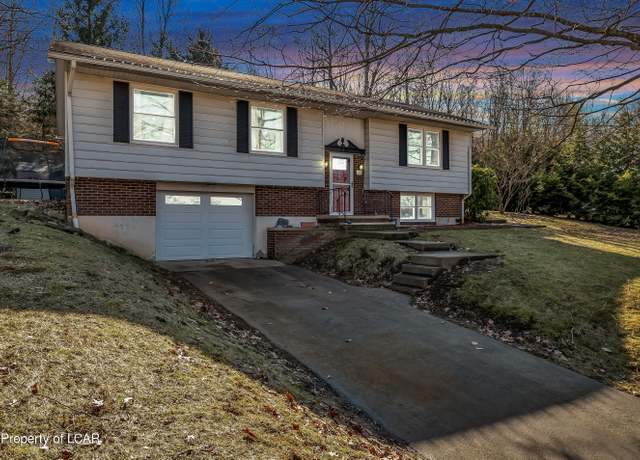 Property at 268 Woodlawn Ave, Mountain Top, PA 18707, 3 beds, 2 baths